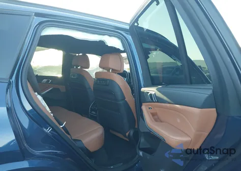 2023 BMW X5 Phev xDrive45E z USA, uszkodzony, nr VIN 5UXTA6C08P9P51229